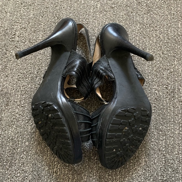 Michael Kors Heels Size 8M - Picture 4 of 4